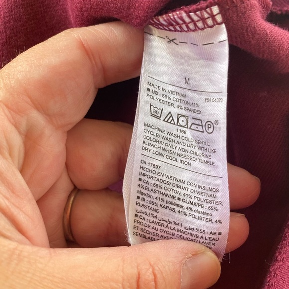 Old Navy Cranberry Red Pencil Skirt Elastic Waist Business Casual Women’s Medium - Picture 6 of 8